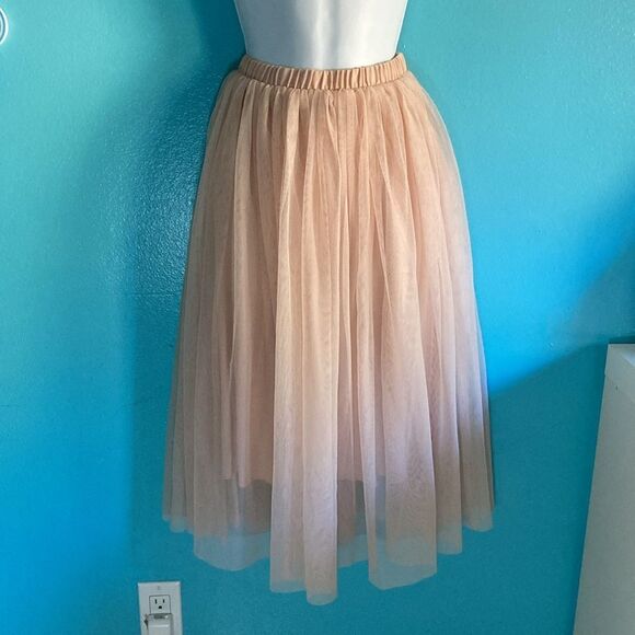 Mossimo Vintage Knee Length Tulle Pull On Skirt in Petal Pink Womens Size S/M - Picture 6 of 8